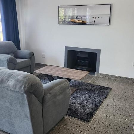 פורט אדוארד The Wishing Well Guest House Self-Catering מראה חיצוני תמונה