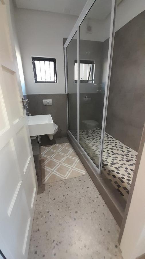 פורט אדוארד The Wishing Well Guest House Self-Catering מראה חיצוני תמונה